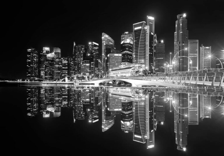 gbpro-horizontal-1920×1340-bw-01 gbpro-horizontal-1920x1340-bw-01